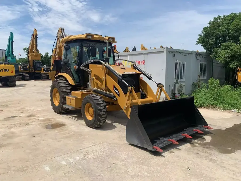 Retroexcavadora CAT 420F + extensible