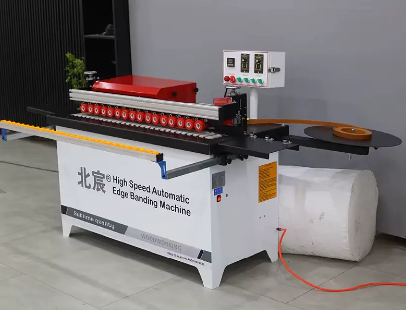 Máquina de enchapado de bordes (BH367F)