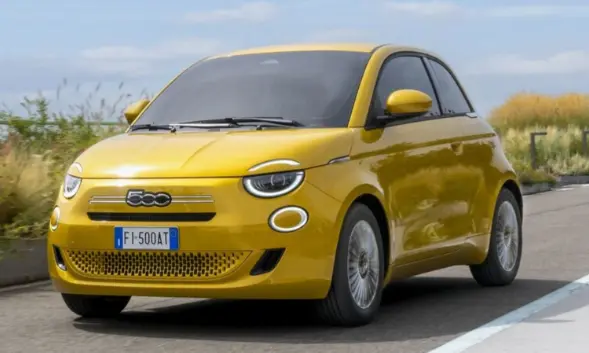 Fiat 500e Berlina Pop