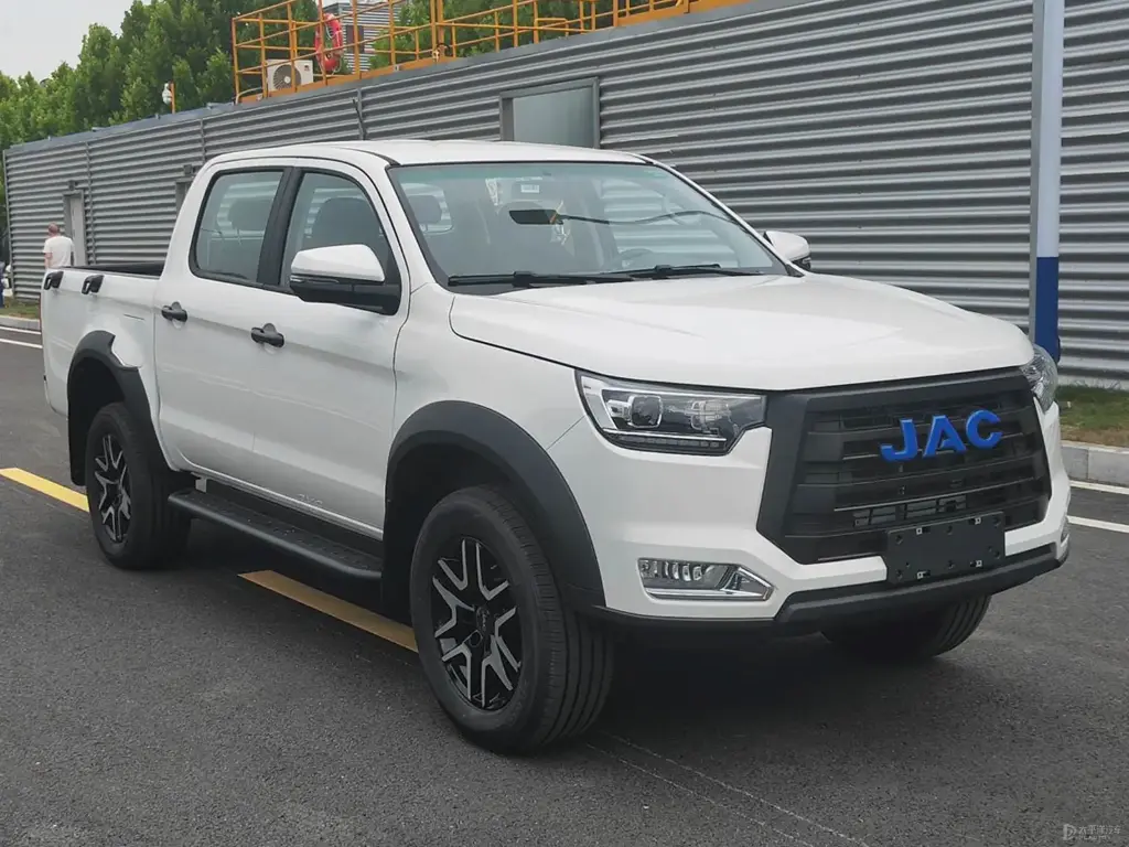 JAC T8 EV