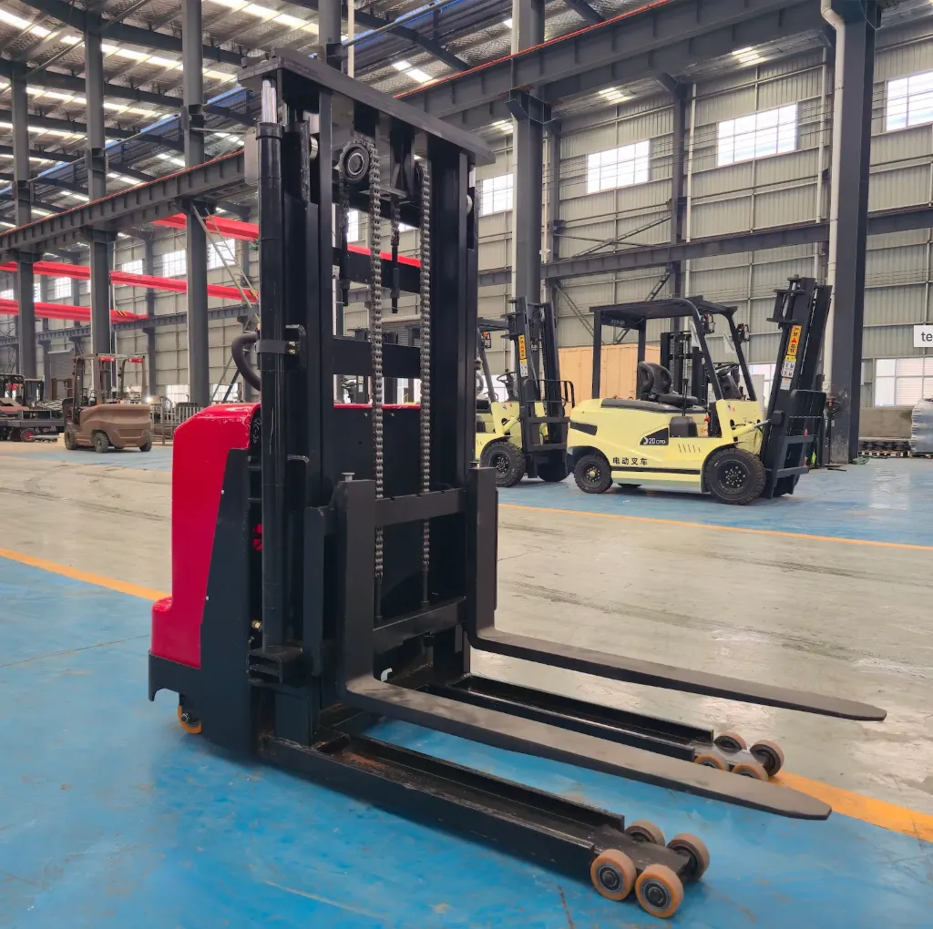 Elevador pallet eléctrico CDD25 (h= 5m)
